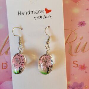 New Silver Plated Baby Pink Real Dried Flower Resin Earrings